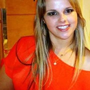 Paula Amanda Lenzi